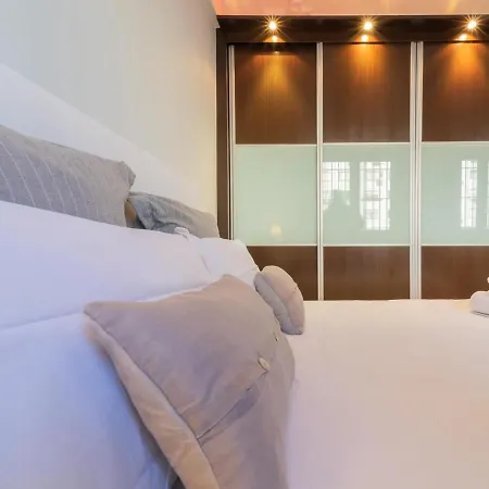 Pozas By Next Stop Apartment *