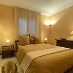 Pozas By Next Stop Apartman